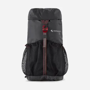 Fjörm Backpack - Raven